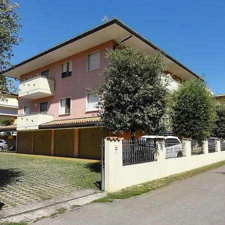Modern In * Bibione