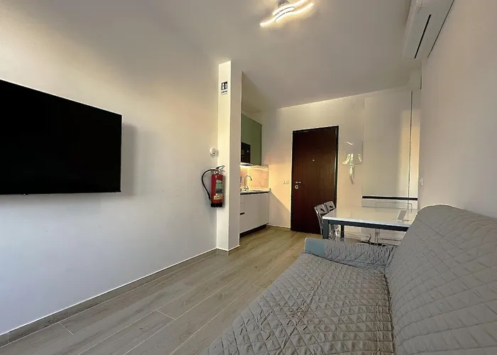 Modern In Апартаменты *